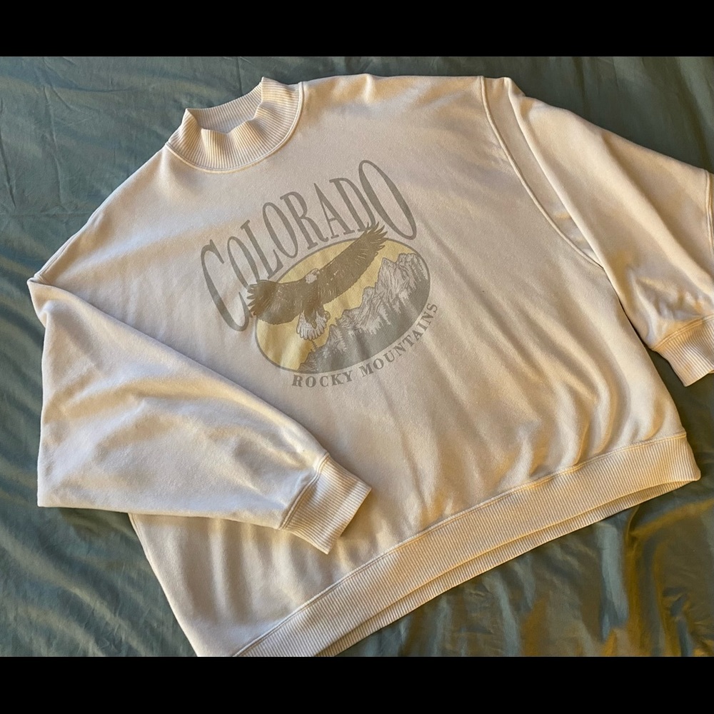 American Eagle Crew Neck